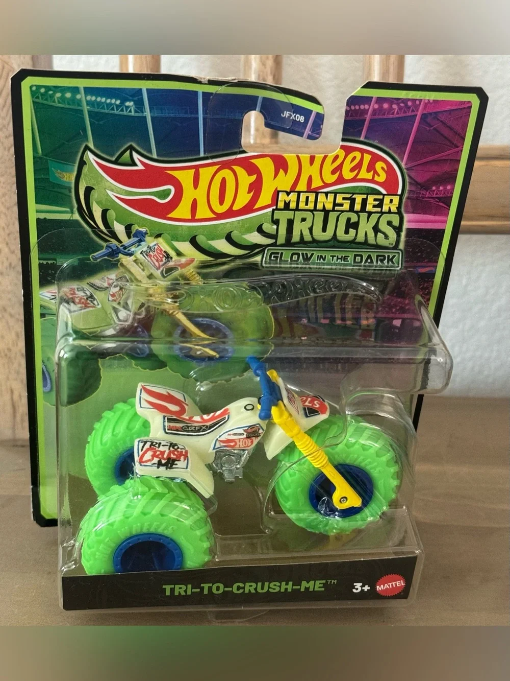 Hot Wheels Monster Trucks Tri-To-Crush-Me Toy - NEW